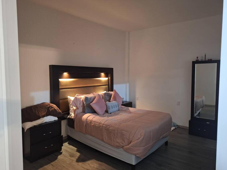 2 Bed Just Off Reforma * Mexico City